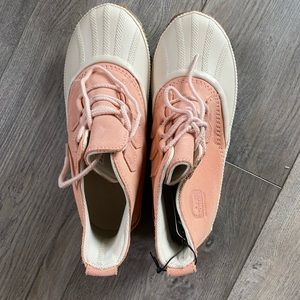 NWT Women’s Sorel Waterproof Rainboot 7